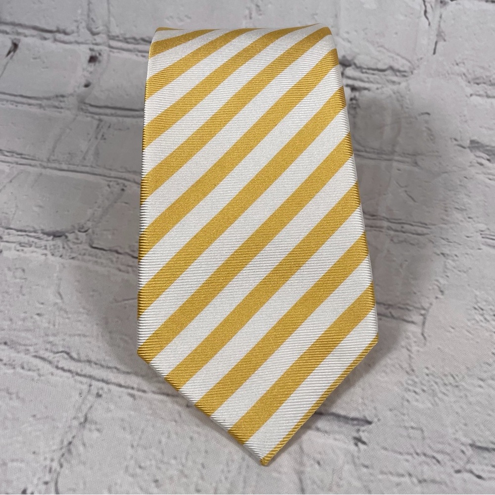 Hawes & Curtis Yellow And White Striped Silk Tie